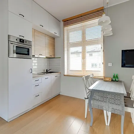 Skandynawski - 4 osobowy apartament przy Monte Cassino by Grand Apartments-2